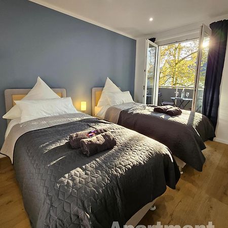 Modern Homes - Voll Ausgestatte Wohnung - Balkon - Hotelbetten - 4K Tv - Wlan Мёрс Экстерьер фото