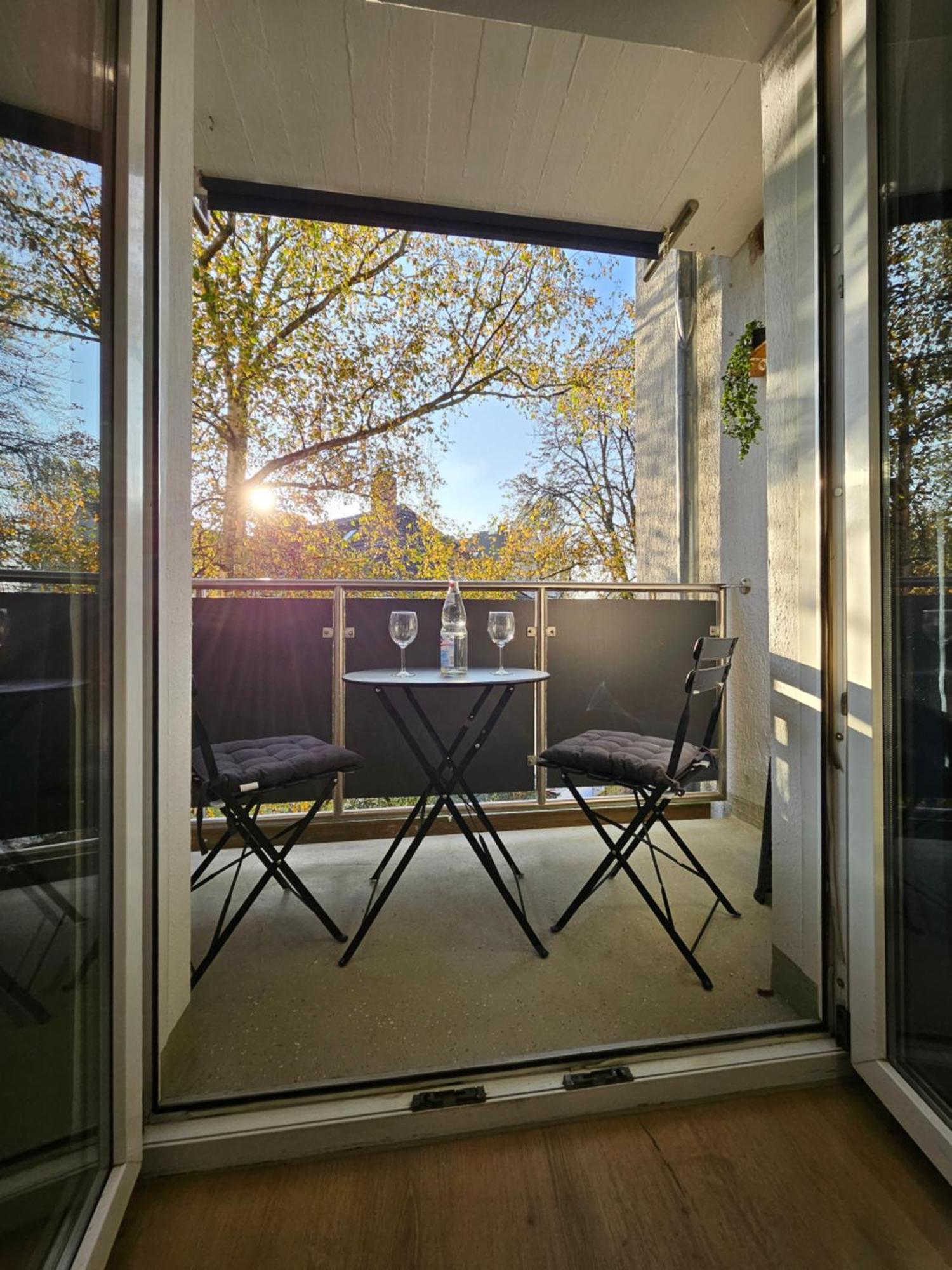 Modern Homes - Voll Ausgestatte Wohnung - Balkon - Hotelbetten - 4K Tv - Wlan Мёрс Экстерьер фото
